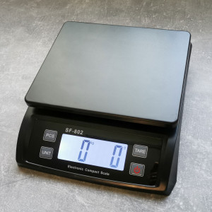 SF-802 cântar digital pentru colete până la 30 kg/1g negru