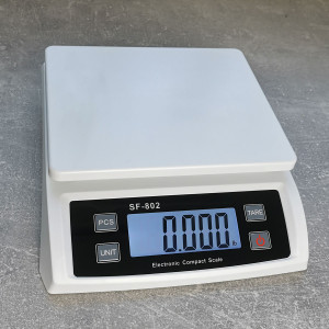 SF-802 cântar digital pentru colete până la 30kg/1g alb